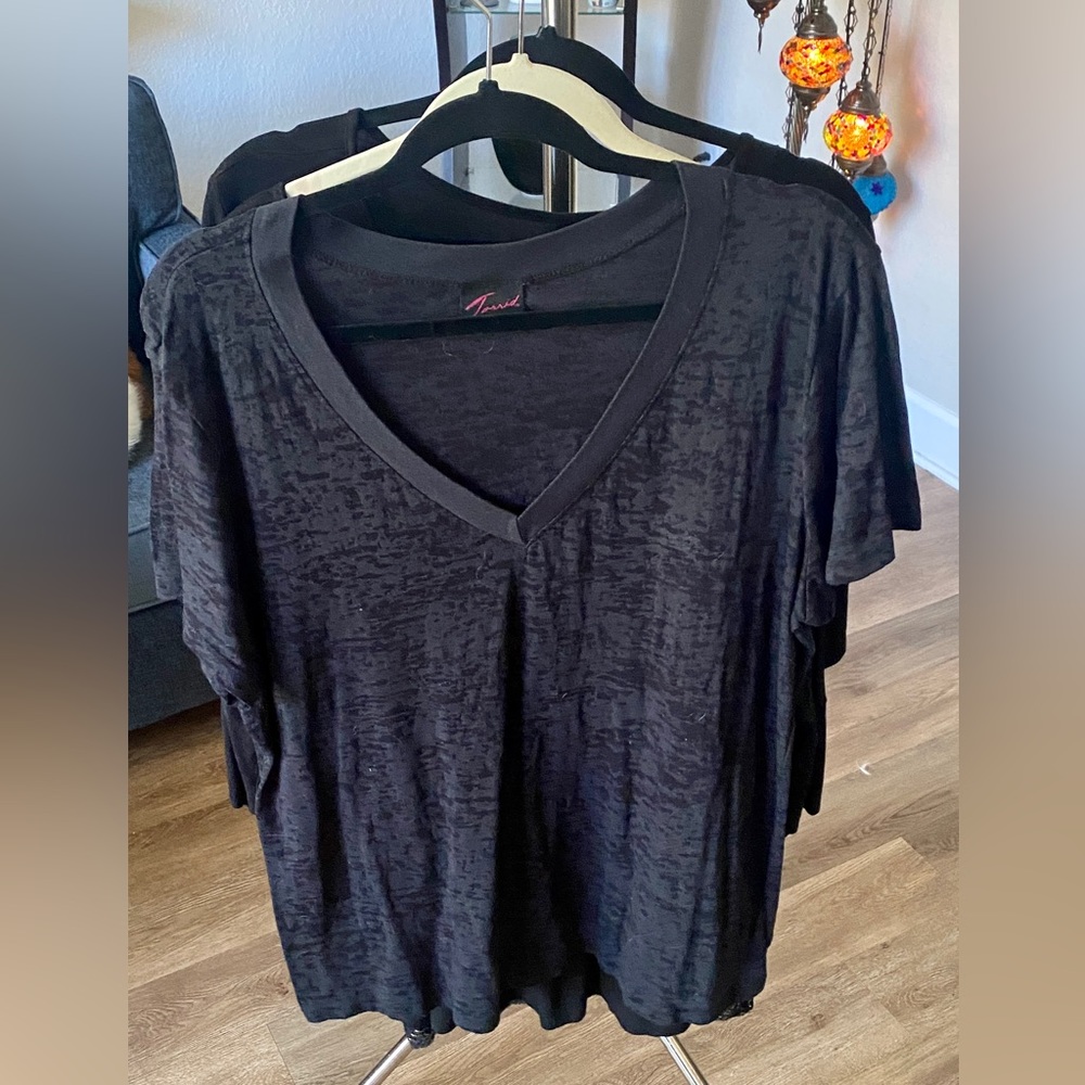 Torrid size 2 ~ Lot of 3